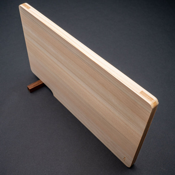 Hitohira Hinoki Thin Cutting Board with Stand (Small) - Tetogi