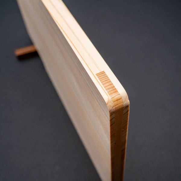 Hitohira Hinoki Thin Cutting Board with Stand (Small) - Tetogi