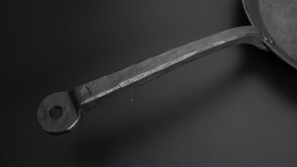 Kanatoko Hand Forged Iron Frying Pan (Medium) - Tetogi