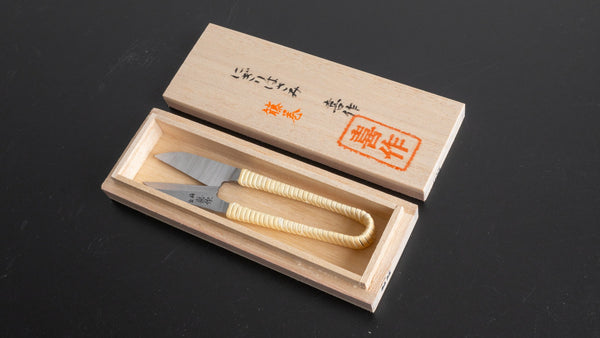 Morihei Kisaku Nigiri Thread Shears 105mm (Rattan Handle with Kiri Box/ 2) - Tetogi