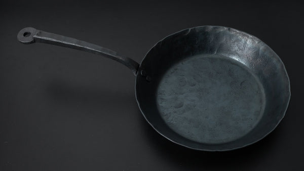 Kanatoko Hand Forged Iron Frying Pan 190mm Bottom Size (3mm/ Deep) - Tetogi