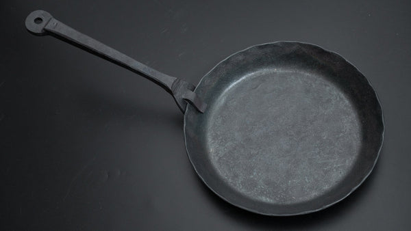 Kanatoko Hand Forged Iron Frying Pan (Removable Handle/ Shikaku)